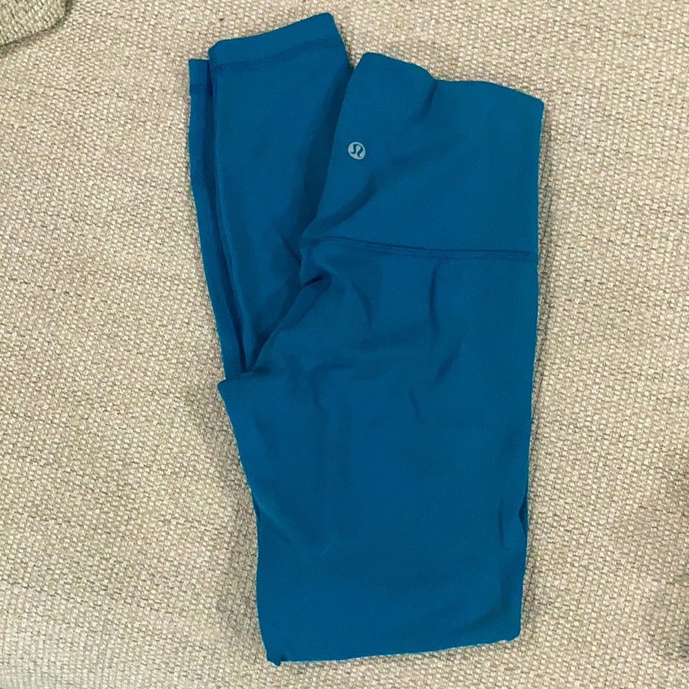 Lululemon teal legging size 4
